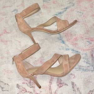 Antonio Melani nude suede heels